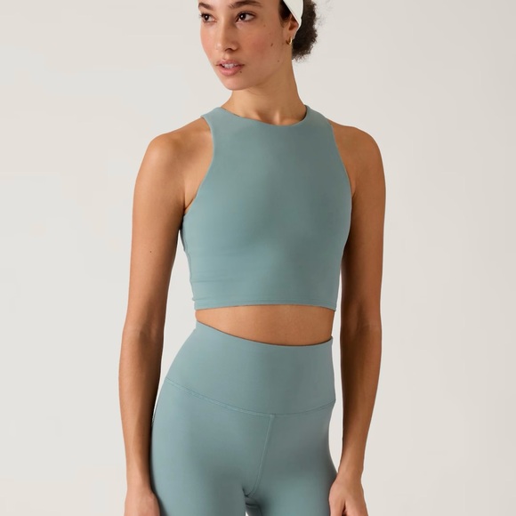 Athleta Conscious Crop Tank Size S - Picture 6 of 6